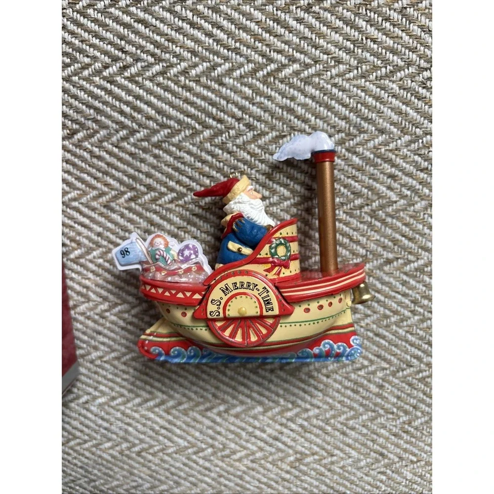 Hallmark Keepsake Ornament, Cruising into Christmas  1998 Santa Ship QX6196